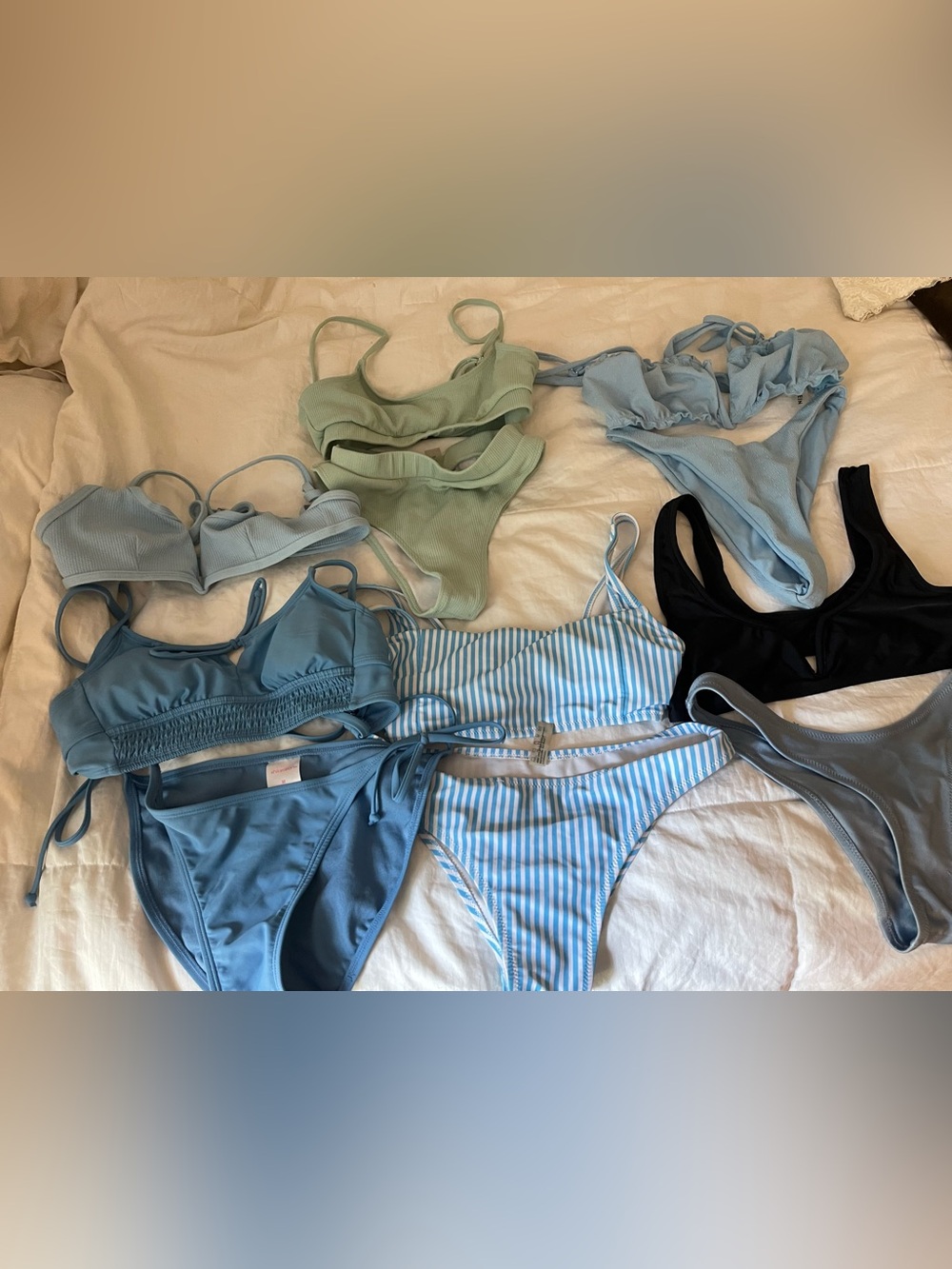 Bikini Bundle! 👙 - Picture 2 of 9